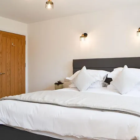 Holiday home Pendragon - Uk33316 Kirkby Stephen